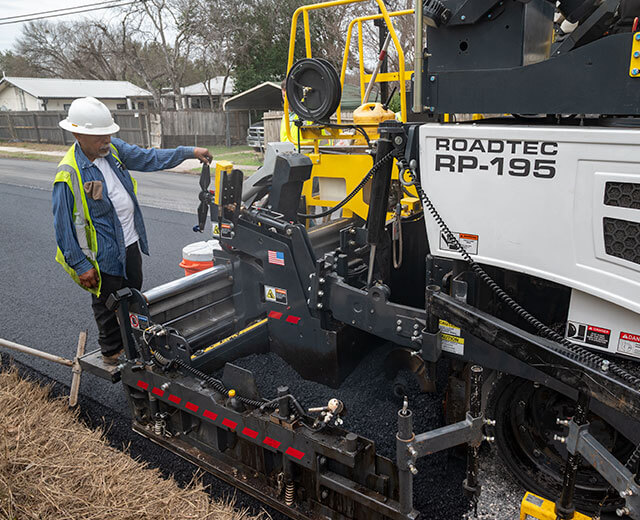 EZR3 Screed Operator View