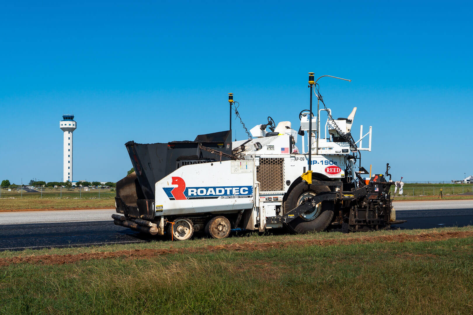 Roadtec RP-190 Highway Class Asphalt Paver