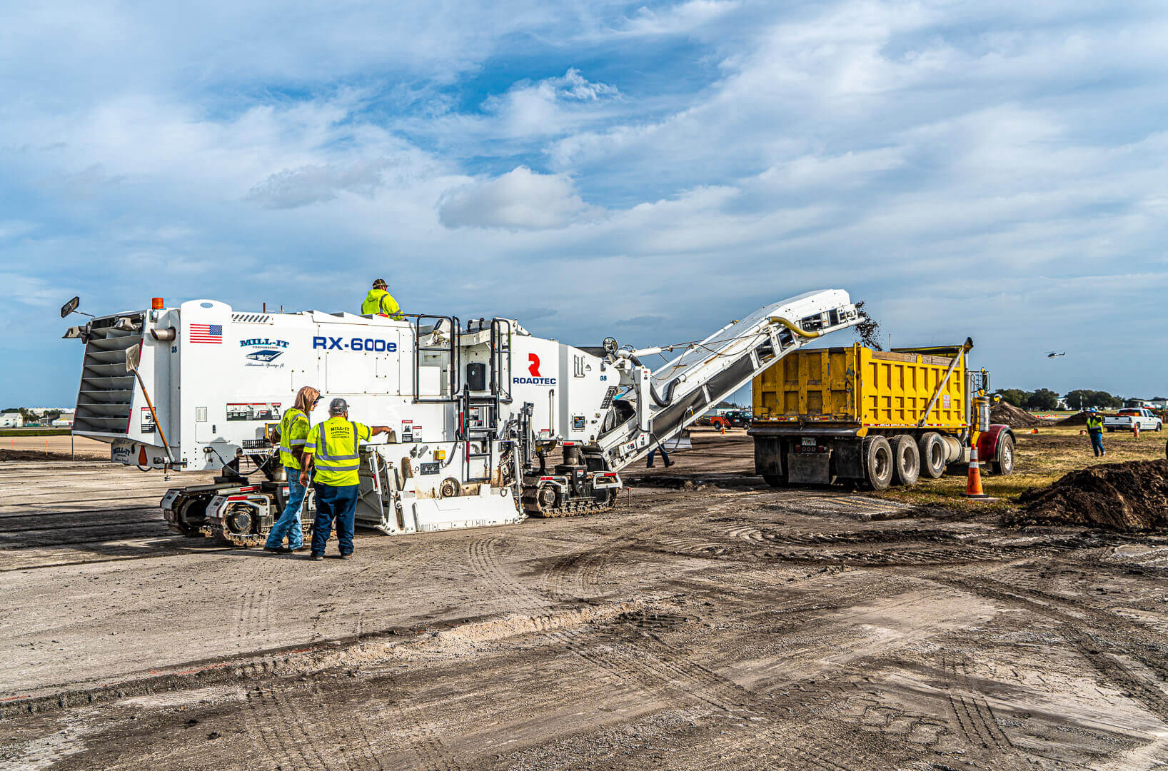 Roadtec RX-600 Cold Planer