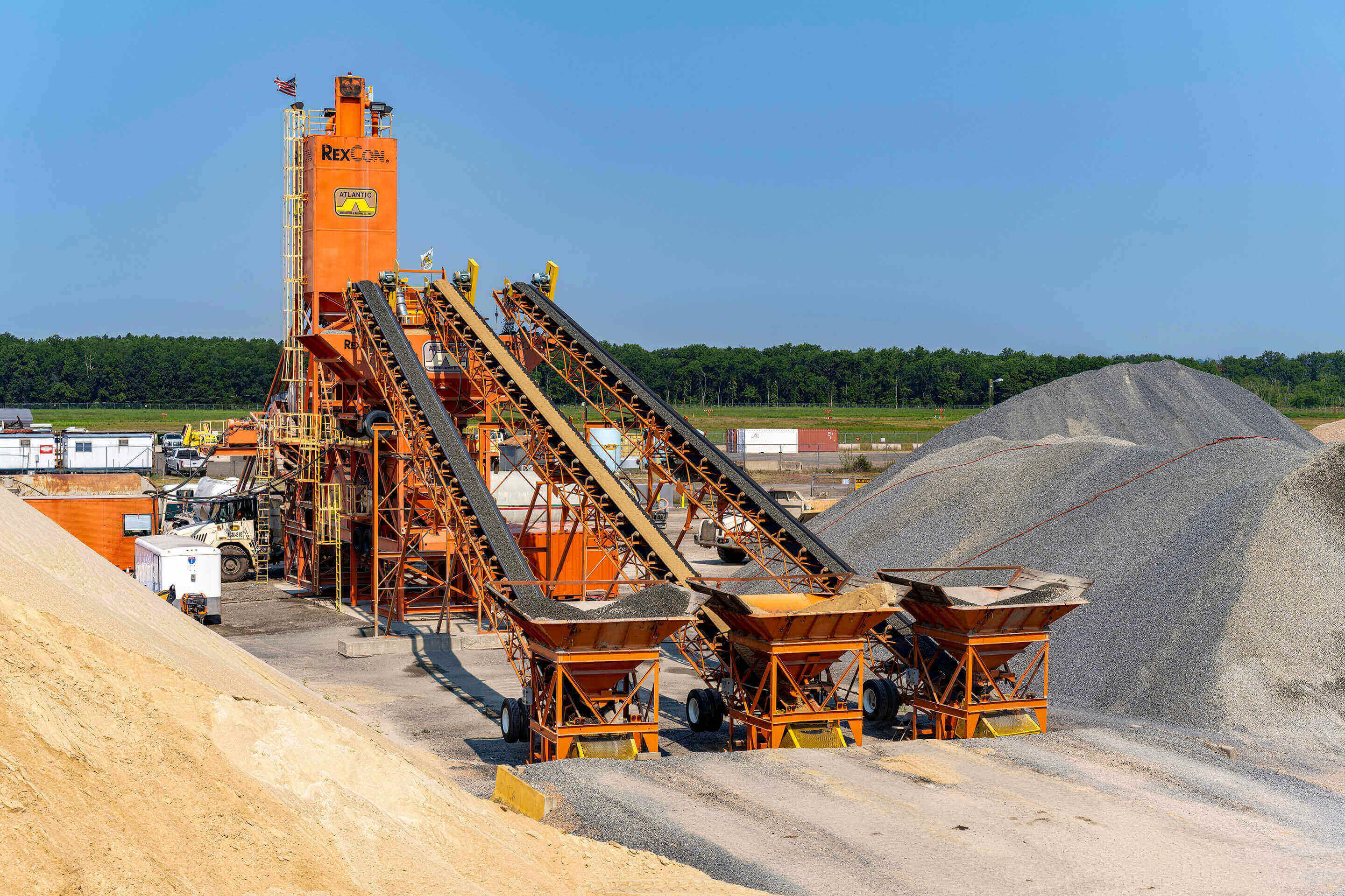 Atlantic Contracting Dulles RexCon Model S Agg bin side