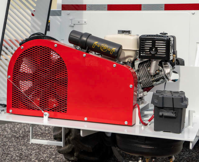 Roadtec SX-5 Stabilizer/Reclaimer Air Compressor